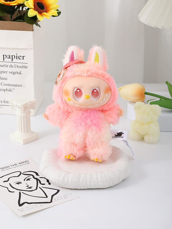 1J5A9680 Bubble Mart LABUBU Pulling Cloth Third Generation Front High Energy Vinyl Face Plush Pendant